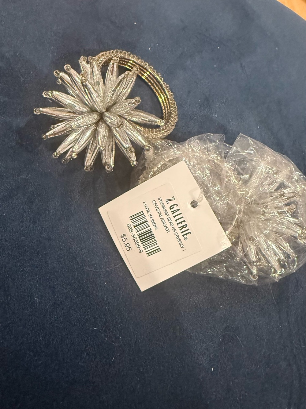 Z Gallerie Silver Starburst Beaded Napkin Rings - Set of 8 - Picture 2 of 4
